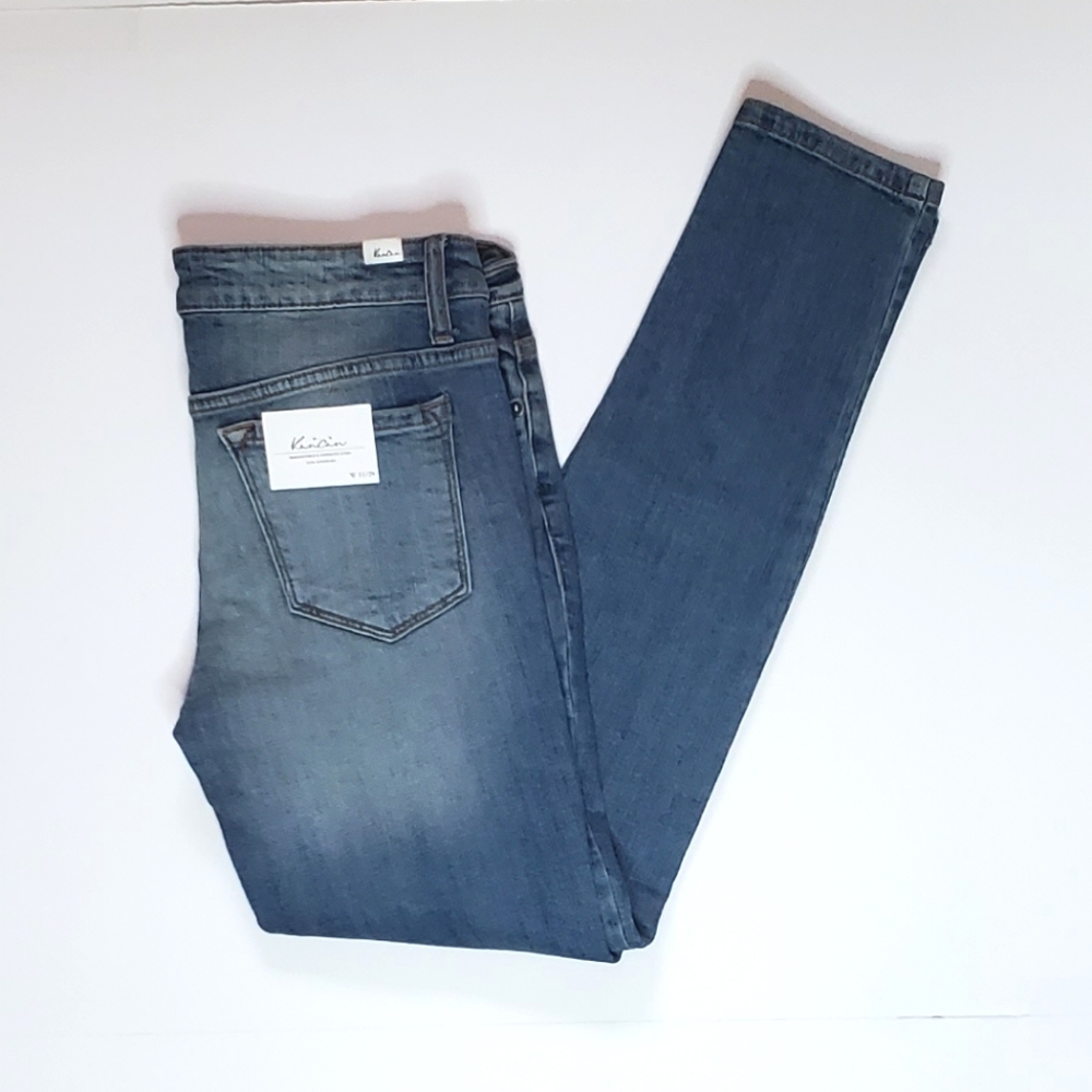 KANCAN Distressed Skinny Jeans